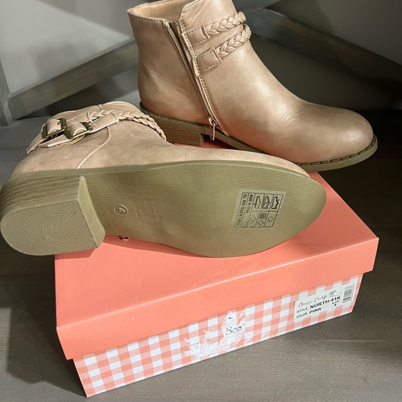 Girls Jessica Carlyle short boots size 4 - Picture 2 of 2